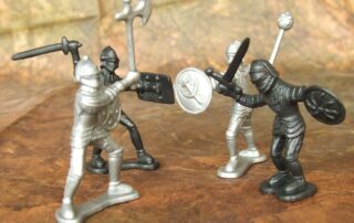 Soldatini medievali realizzati a mano